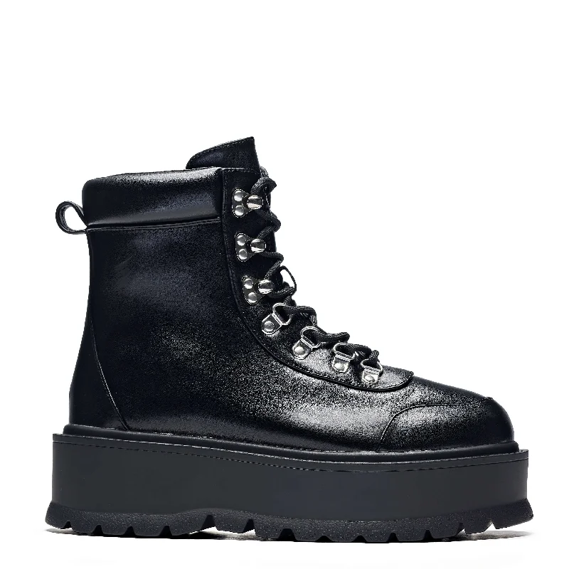 HYDRA All Black Matrix Platform Boots