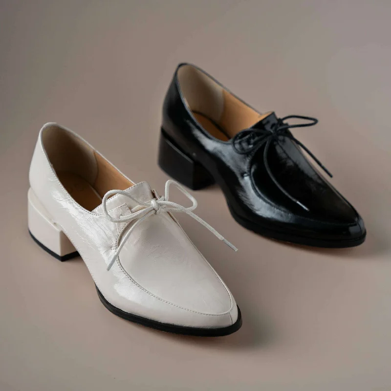 EOS - Casi - Oxford Low Heel - Black & Ivory Patent