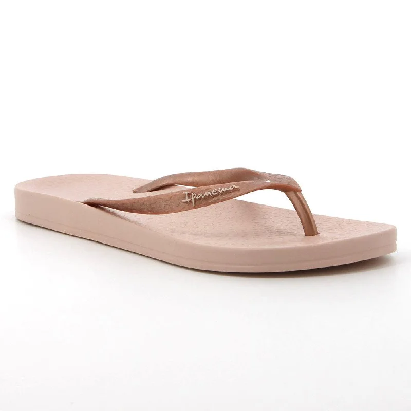 Ipanema Thong Sandals - Pink